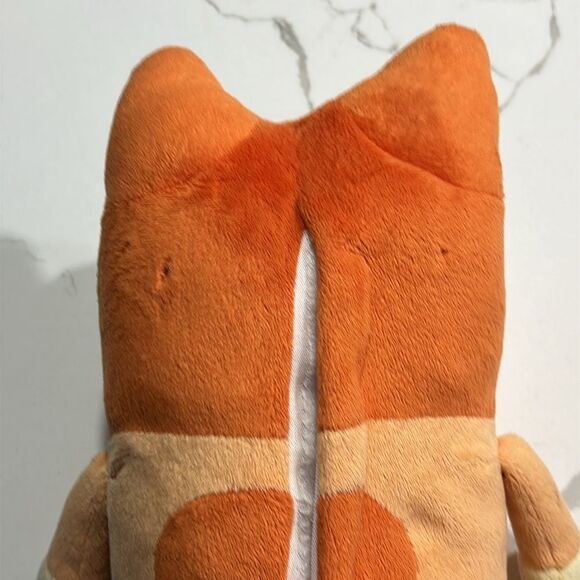 Moose Toys | Talking Bingo Stuffed Animal Plush Dog Bluey - Picture 8 of 14